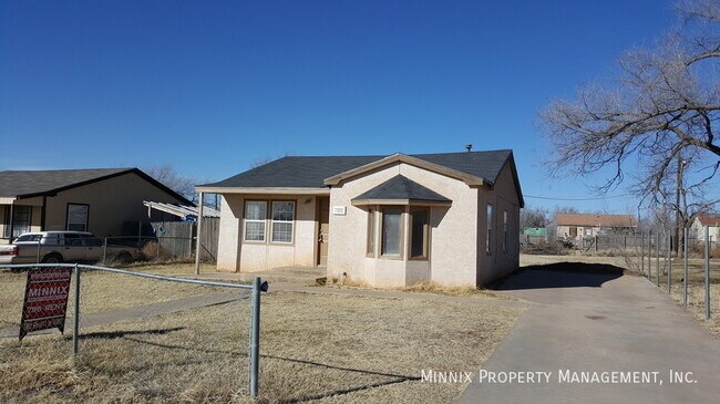 Photo - 7322 25th St