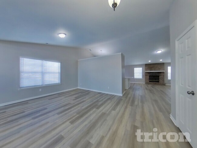 Photo - 993 Harvest Ridge Dr