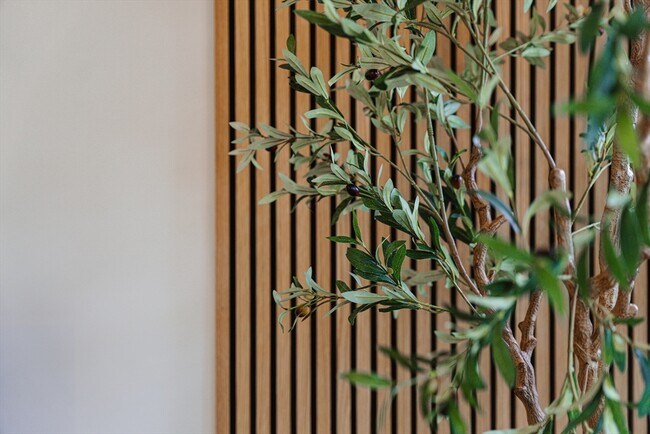 Photo - 663 E 7th St Unit 3