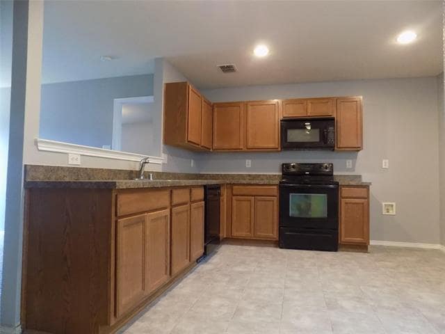 Photo - 16905 Thorntree Ct