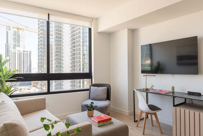 Photo - 225 N Miami Ave Unit SI FL18-ID1587567P