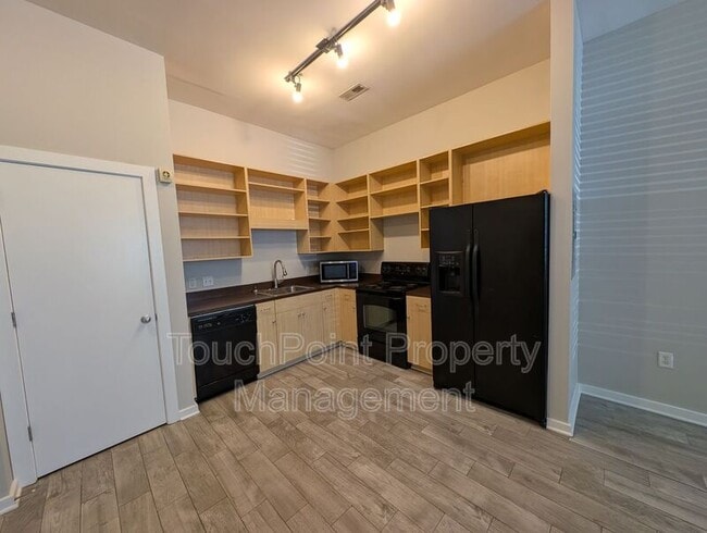 Photo - 1020 E 36th St