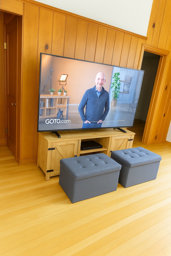 Building Photo - 1065 Mountain View St