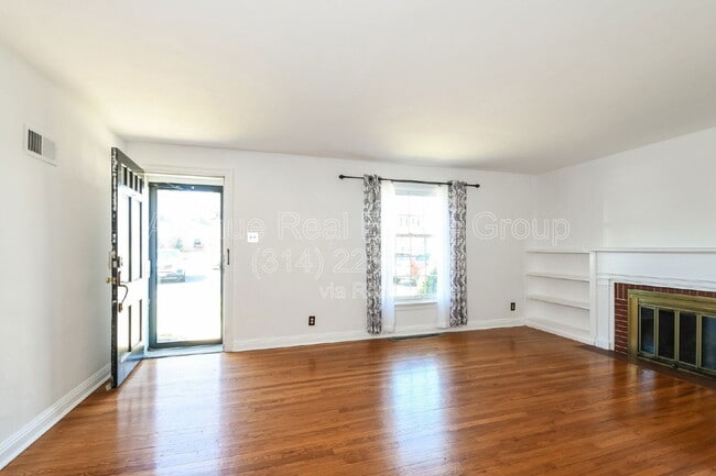 Photo - 9150 Wayne Dr