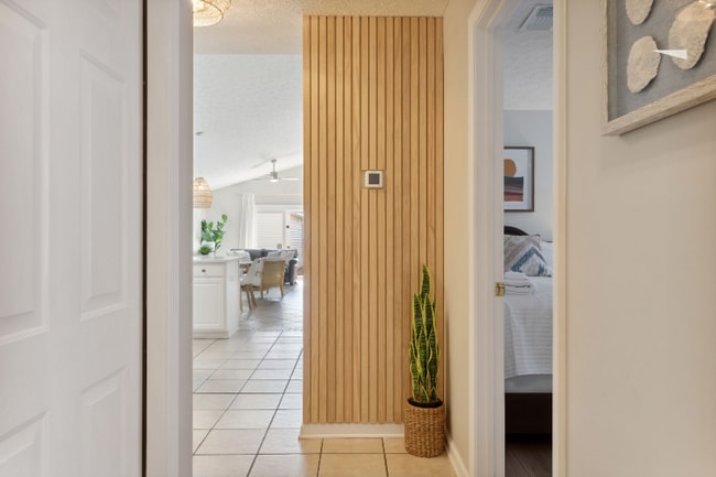 Photo - 209 Seahorse Way