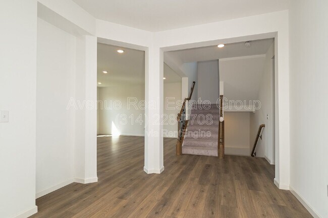 Photo - 608 Highland Pr Dr