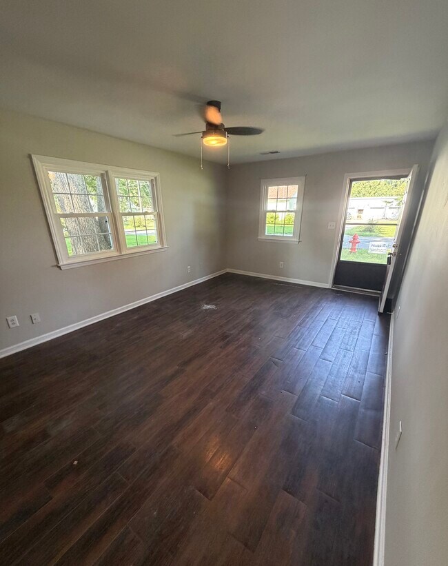 Photo - 212 N Elm St Unit 1