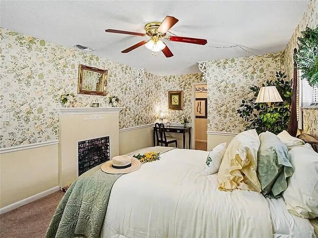 Photo - 2810 Sandwell Dr