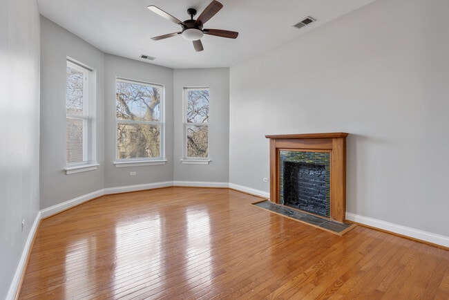 Photo - 6231 S Woodlawn Ave Unit 3
