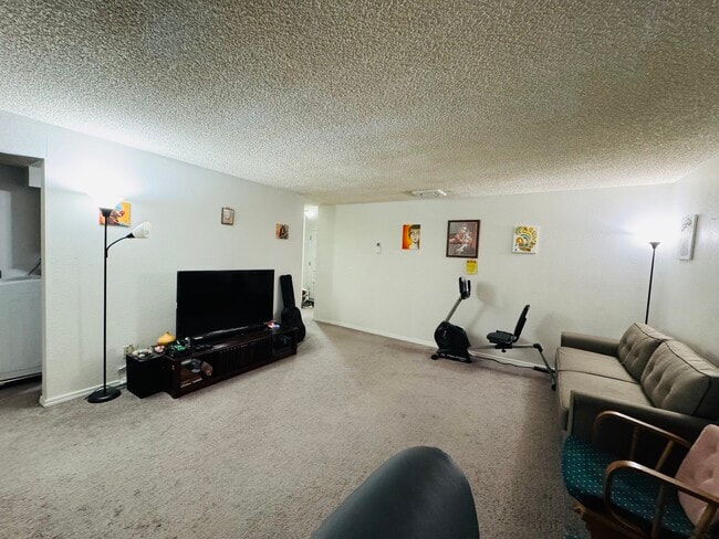 Photo - 17106 NE 45th St Unit #10