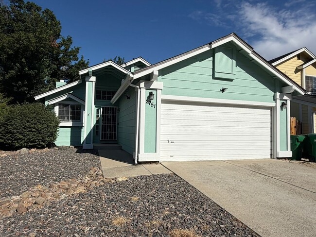 Building Photo - 2751 Azuza Way