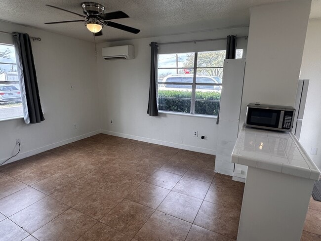 Photo - 614 S Groos St