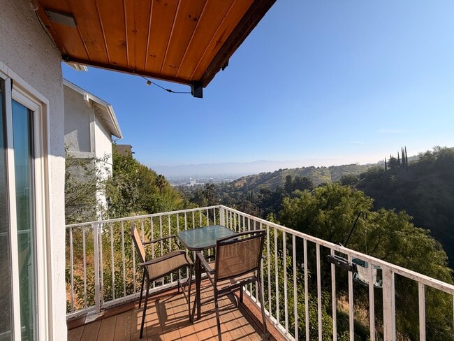 Photo - 3910 Cody Rd