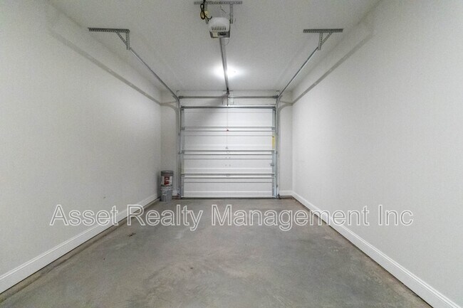 Photo - 4839 Lake Ln Unidad 1 - 1