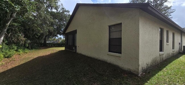 Photo - 1020 NE 30th Ave