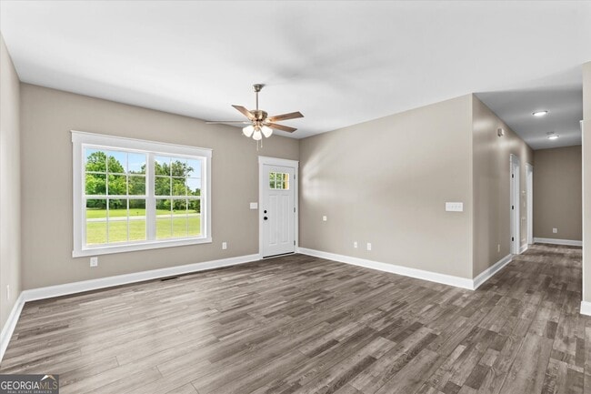 Photo - 139 Kirby Young Rd