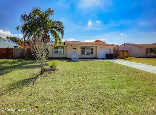 Photo - 443 Tewksbury Ln NE