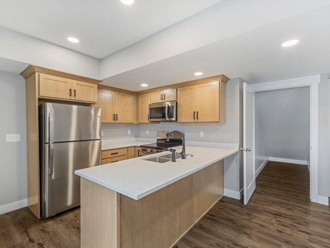 Photo - 1565 Hadleys View Dr