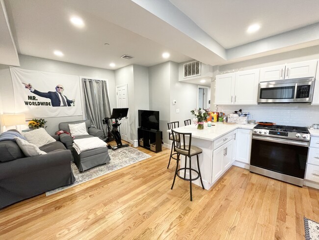 Photo - 19 Washburn St Unidad 3