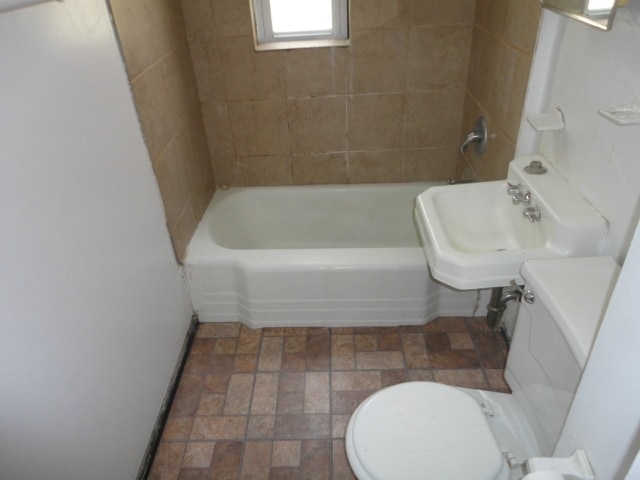 Photo - 1824 N Paulina