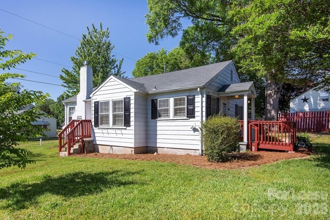 Photo - 9531 Idlewild Rd