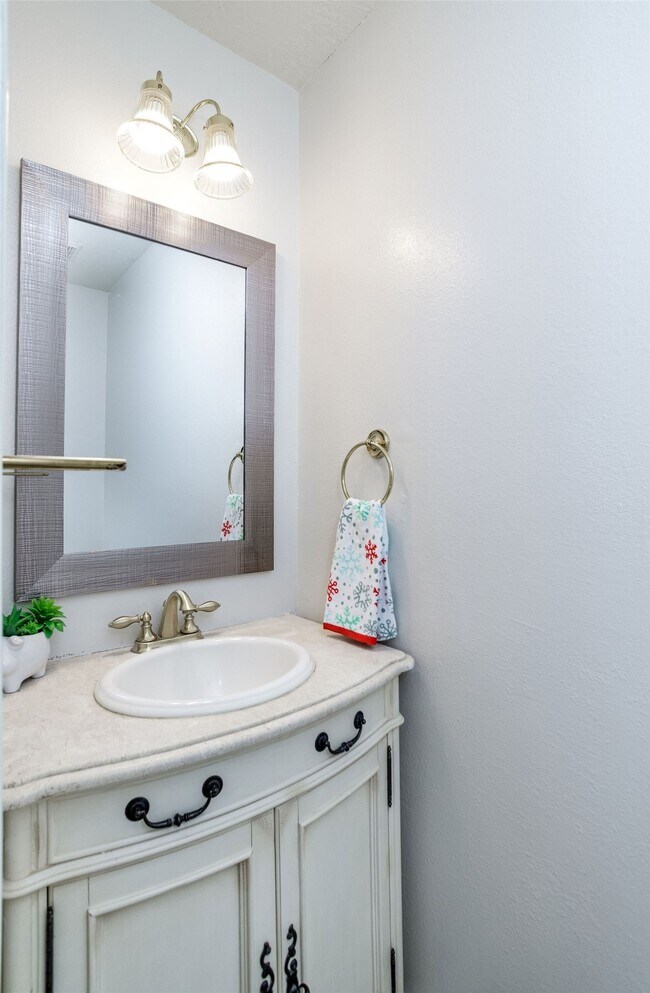 Photo - 63 Summer Haze Cir