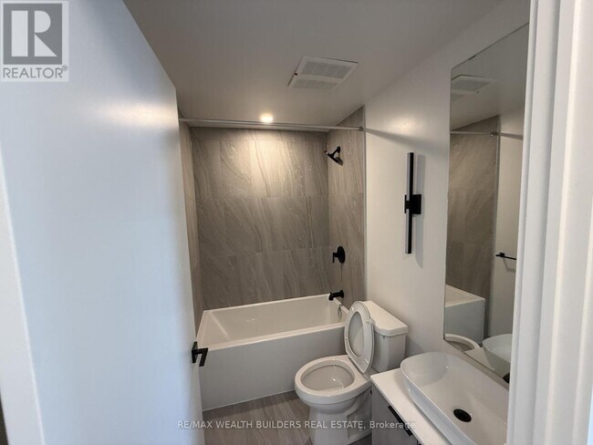 Photo - 1185 Dupont St Unit 2102