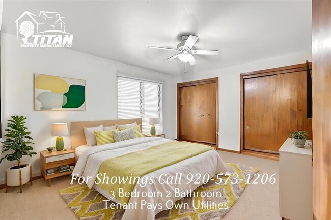 Photo - 2556 Woodridge Ln