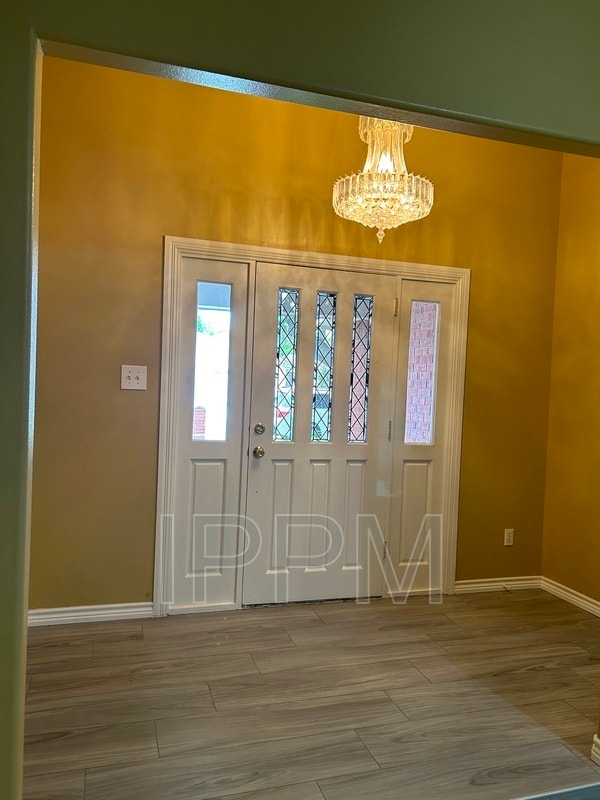 Photo - 2609 Thomas Ln
