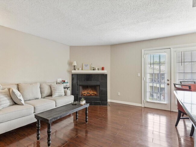 Photo - 2550 N Alafaya Trail Unidad 9201