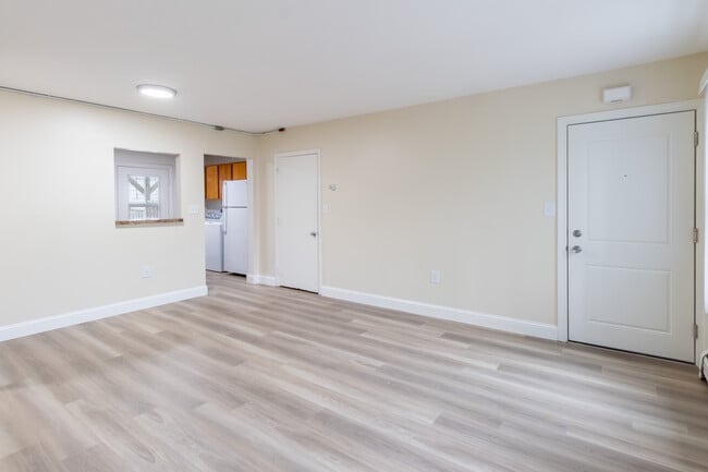 Photo - Newport Landings Apartment Community