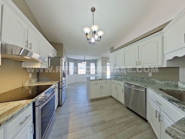 2641 Hidden Estates Cir