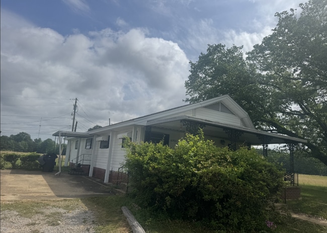 Photo - 6352 Noah Curtis St