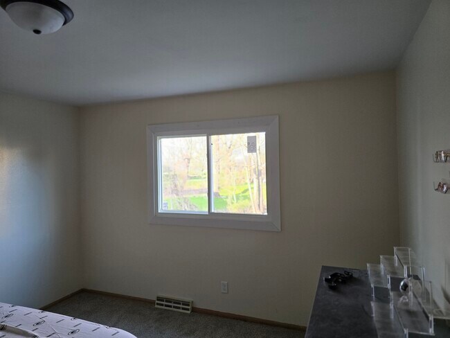 Photo - W166N9108 Grand Ave Unit 2