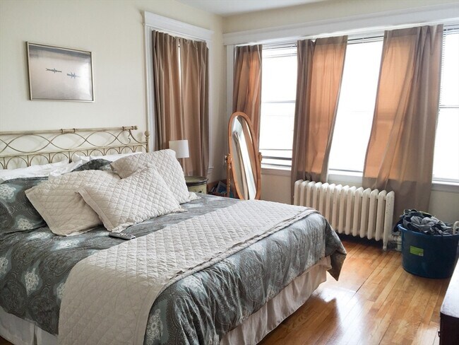 Photo - 223 Saint Paul St Unit 2