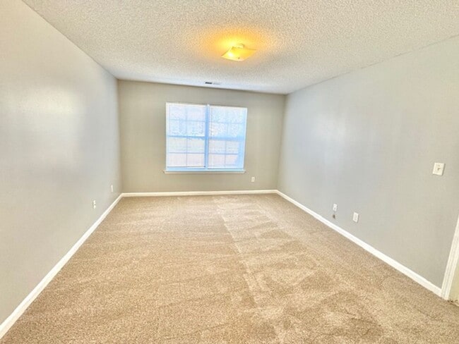 Photo - SterlingRidgeDr10199 Unit 1