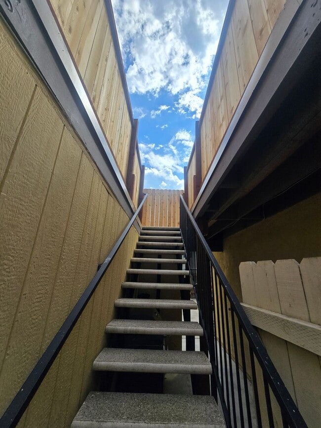 Photo - Woodland359 Unidad C