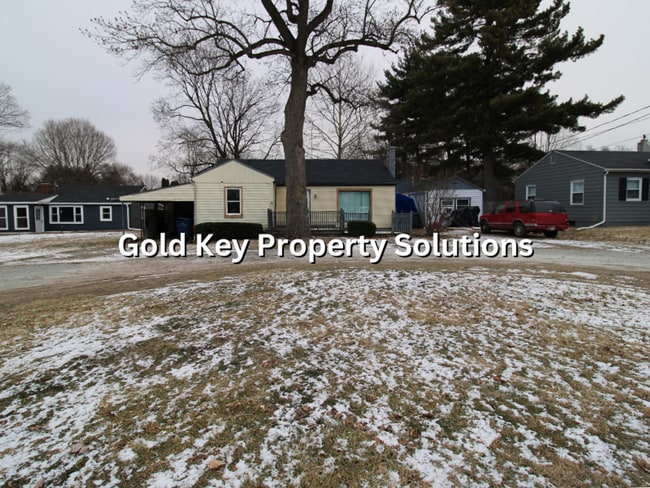 Building Photo - 1212-1212 1/2 LAYTON RD. Unit A