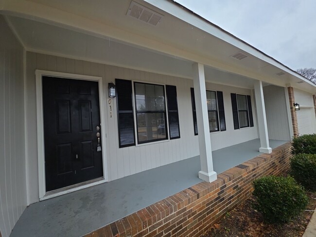 Photo - 3011 Deerfield Rd NW