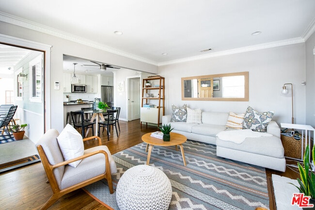 Photo - 3977 Berryman Ave