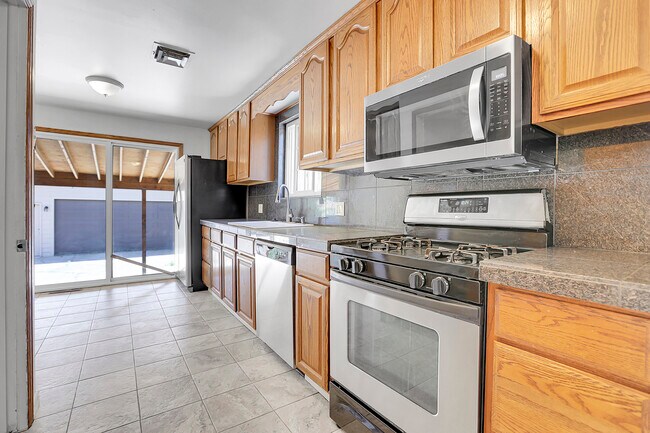 Photo - 5440 W Arizona Pl