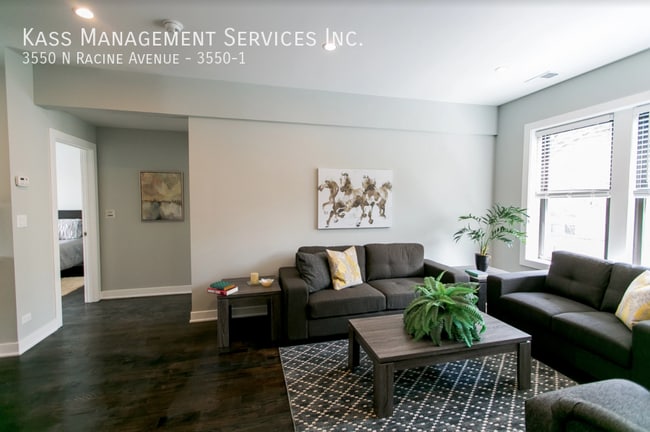 Photo - 3550 N Racine Ave Unit 3550-1