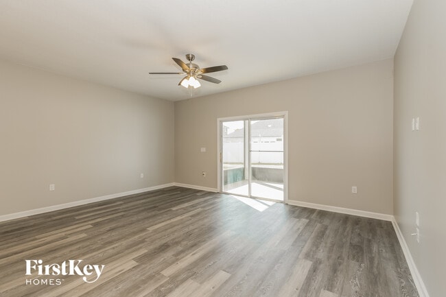 Photo - 15717 Spotted Saddle Cir