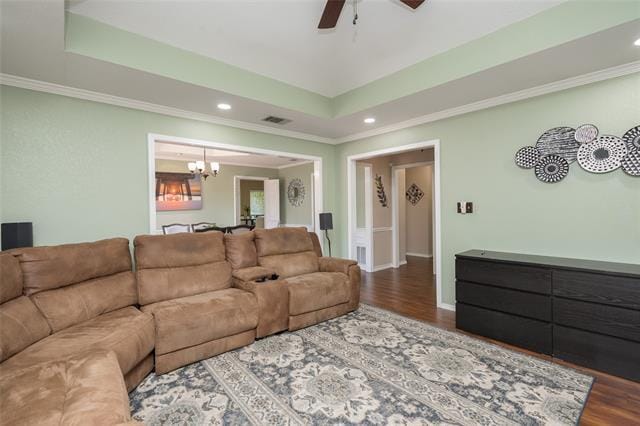 Photo - 116 Meadowglen Cir