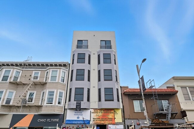 811 Valencia St