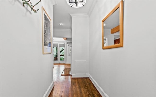 Photo - 2840 Peachtree Rd NW Unit 312