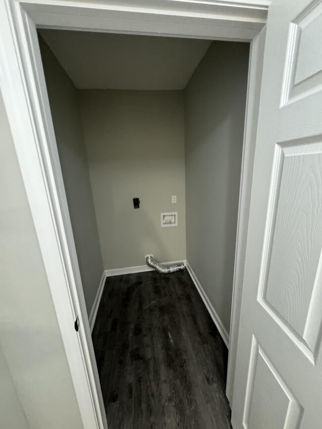 Photo - 742 Montclair Pl