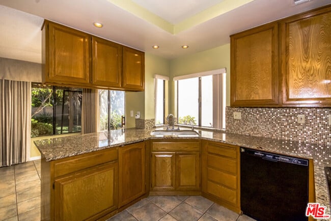 Photo - 4039 Lamarr Ave