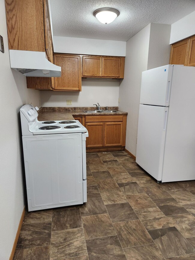 Building Photo - Terrace Height Apartments Unit 604-102