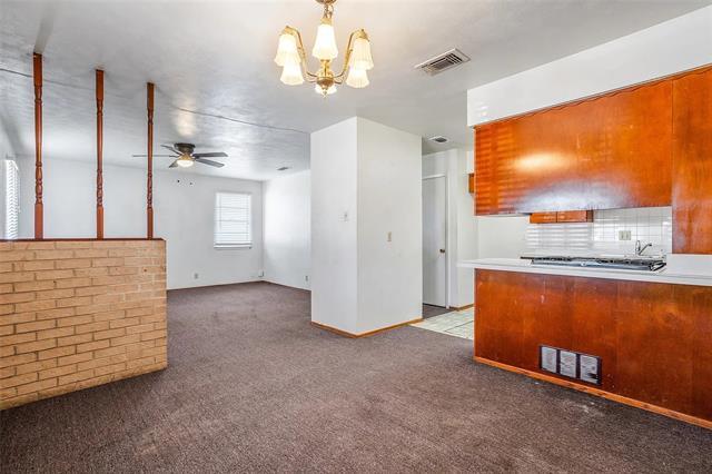 Photo - 724 E Mustang St